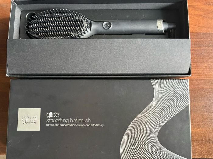 GHD Glide Professional Brush
