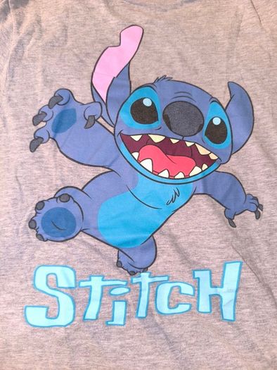 Disney stitch t shirt size small