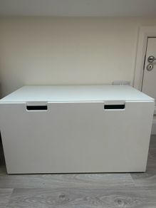 Toy storage bench