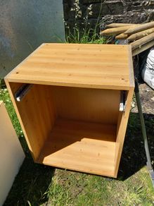 Kitchen cabinet unit reasonable condition