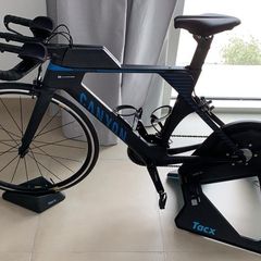 Tacx Neo 2T Indoor Trainer
