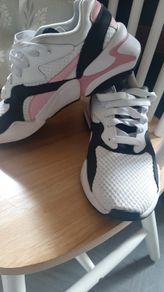 Puma runners....