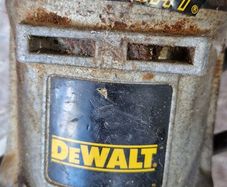 Dewalt 7"-9" grinder/sander