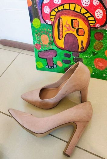 PRICE DROP Quick sale high heels New Look size 7