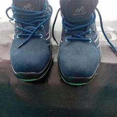 Safety Trainers size 6/39
