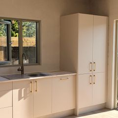 Kitchens made to measure