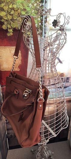Michael Kors Large Leather Hamilton