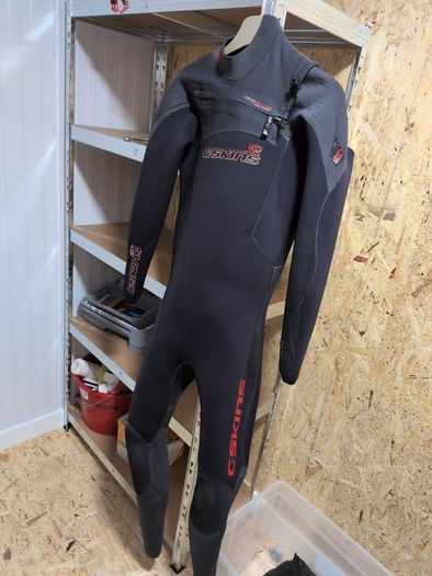 C-Skins wetsuit wired MEDIUM TALL