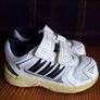 Adidas KangaRoos kids velcro trainers 5K 21 Image 2