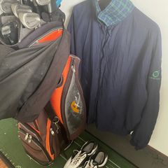 Full 14 Club Golf Set with waterproof rain gear and Golf shoes