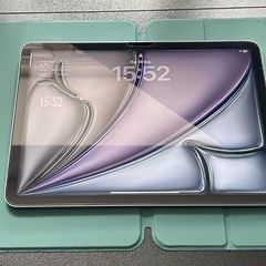 iPad Air M4 11" 128GB Space Grey Like New