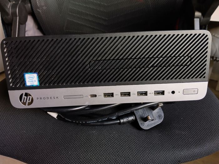 HP ProDesk 600 G3 SFF (i5 6th Gen) and power cable