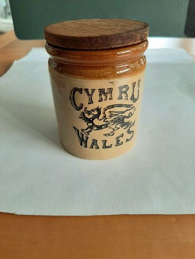 'Cymru Wales' jar