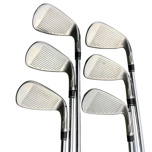 Taylormade Stealth Irons / 5-Pw / Dynamic Gold 95 R300 Regular / Left Hand