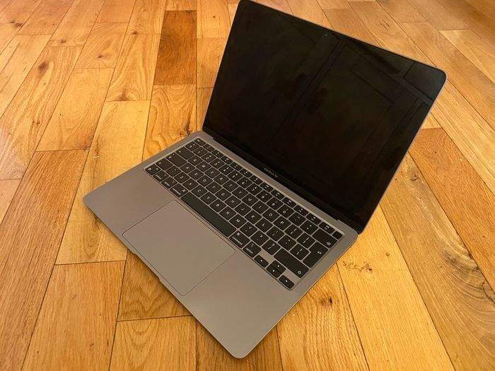MacBook Air M1