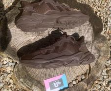 Premium Adidas Ozweego Brown Gold