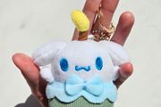Hello Kitty and Friends Cinnamoroll Plush Keyring / Keychain