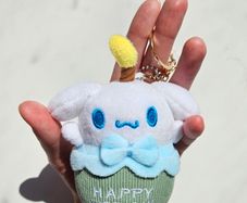 Hello Kitty and Friends Cinnamoroll Plush Keyring / Keychain