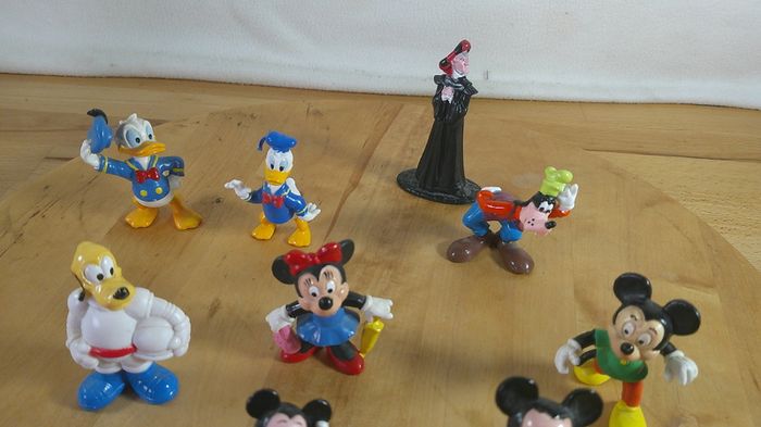 Vintage Disney Figures Lot of 12 Bullyland Germany China & Rare 1996 Nestle Frollo