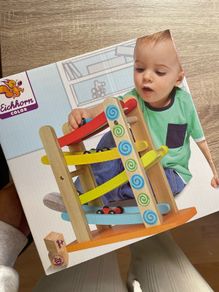 NEW Wooden toy car ramp
