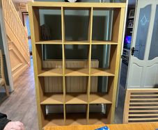 Shelving unit