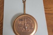 Copper hanging plate paris