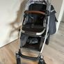 Uppababy Vista 2 with carrycot, newborn insert and universal footmuff fleace Image 4