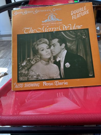 Musicals and Sound Track Vinyls