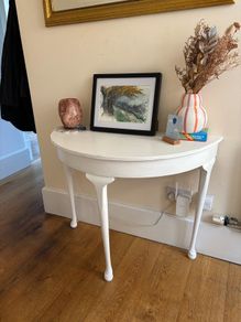 White Half-Moon Console / Hall Table