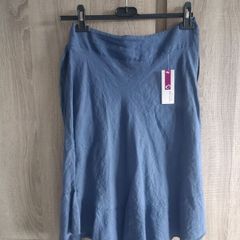 100% linen skirt fits  size  small s m