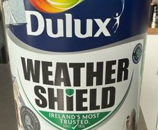 Dulux Weather Magnolia Shield Smooth Masonry paint, 5L Tub