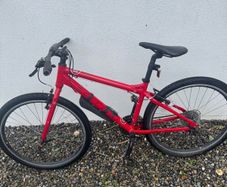 Carrera youths bike for sale