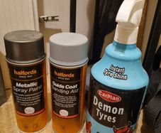 Halfords Spray Paint | Halfords Guide Coat | Demon Tyres Spray