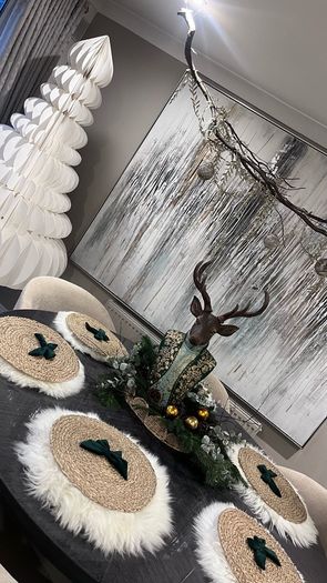 christmas regal stag centre piece