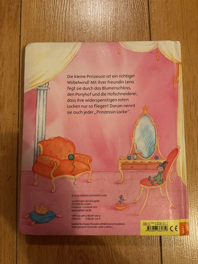 Girls book in German with 5 puzzles inside Brand New