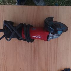 Makita 115cm angle grinder