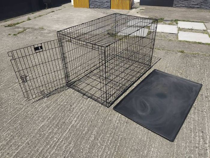 Dog cage