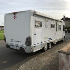 06 Burstner Elegance 810
