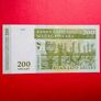 Madagascar  200 Ariary / 1,000 Francs  2004  ( Uncirculated ) Image 2