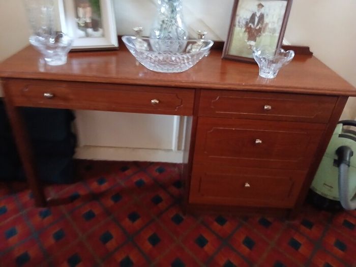 antique dressers