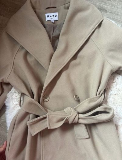 NA-KD Oversize coat