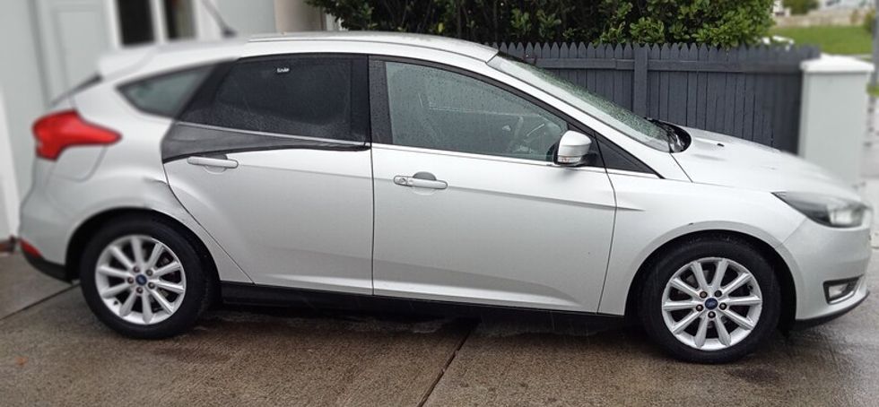 2017 Ford Focus titanium