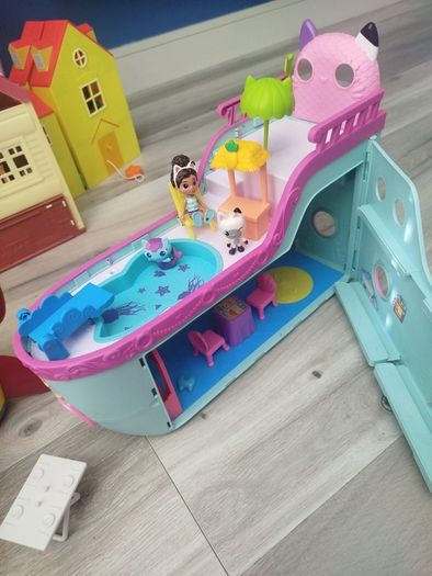 Gabby's Dollhouse boat