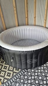 Lay-Z-Spa Miami hot tub