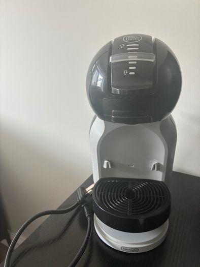 NESCAFE Dolce Gusto Coffee Machine