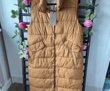 gilet Bnwt Freequent brand mustard gilet size small