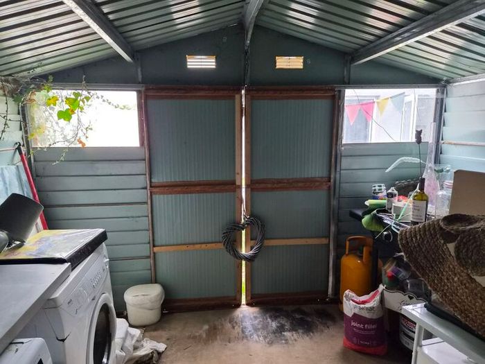 Shed,metal