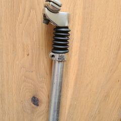 Seat post