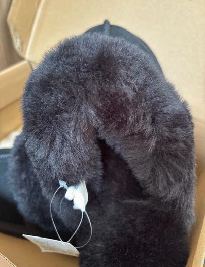 Leather slippers