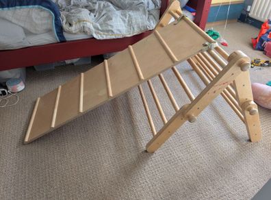 Pickler triangle climbing frame and slide
